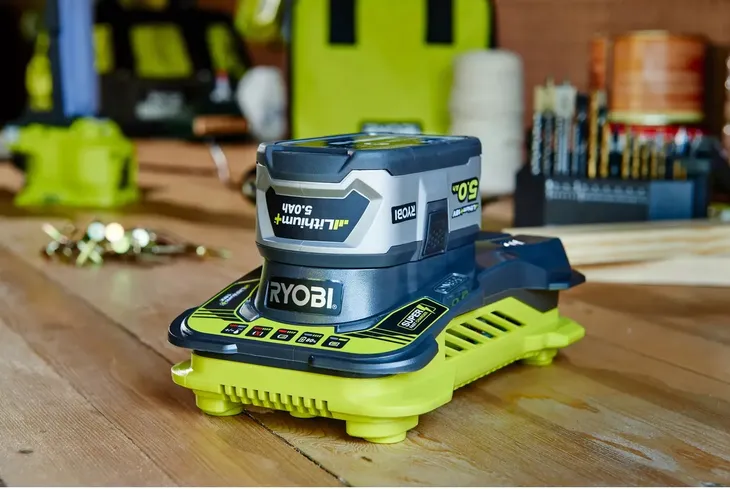 rc18150-ladowarka-ryobi-certyfikat-ce-marka-ryobi