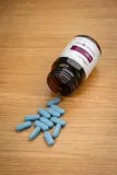 2-x-calcium-wapn-100-kapsulek-orovitacare-oromed-liczba-sztuk-1-szt