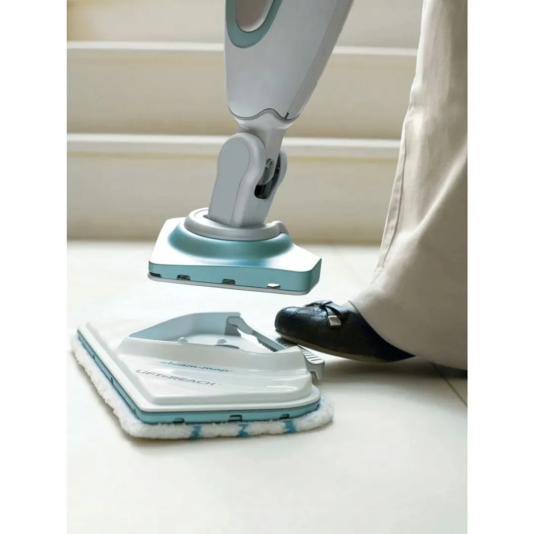 mop-parowy-1600w-350ml-blackanddecker