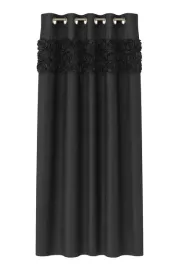 zaslona-welurowa-royal-roses-z-wyszywanymi-rozami-140x250-przelotki-orczarny