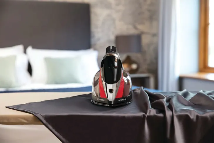 zelazko-russell-hobbs-25090-56-pojemnosc-zbiornika-na-wode-350-ml