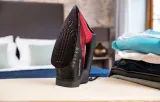 zelazko-russell-hobbs-25090-56-komunikacja-lampka-kontrolna-wskaznik-poziomu-wody