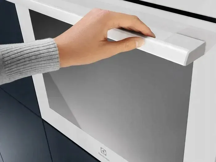 piekarnik-electrolux-eof5f50bv-waga-z-opakowaniem-0-026-kg