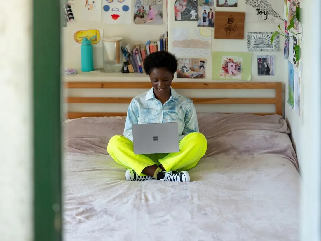 microsoft-surface-go-i5-10th-8gb-256g-win10-pro-marka-microsoft