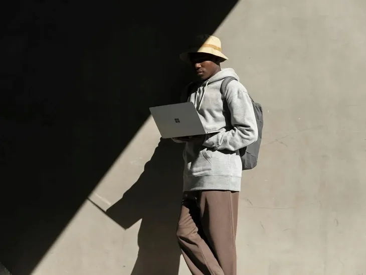 microsoft-surface-go-i5-10th-8gb-256g-win10-pro-typ-matrycy-ips