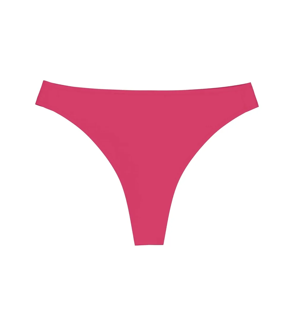 stringi-damskie-triumph-smart-invisible-string-2