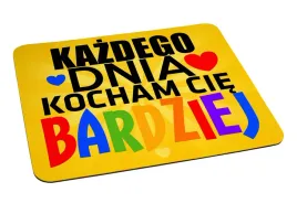 podkladka-pod-myszke-milosc-dla-niej-duzo-wzorow