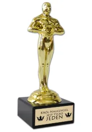 statuetka-wiktor-na-dzien-nauczyciela-szkola-m2