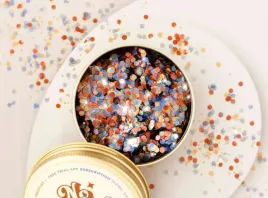 ministerstwo-dobrego-mydla-bio-brokat-do-twarzy-i-ciala-rainbow-freckles