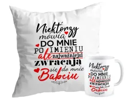 zestaw-poduszka-kubek-dzien-babci-mowia-babciu