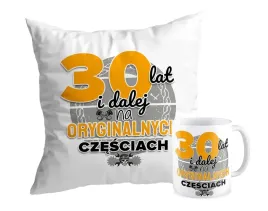 zestaw-poduszka-kubek-prezent-na-30-urodziny-i-na-oryginalnych-czesciach
