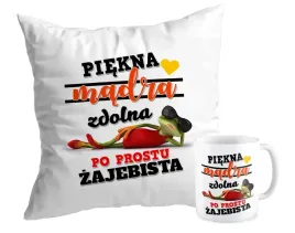 zestaw-poduszka-kubek-zaba-piekna-zajebista