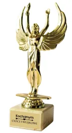 statuetka-wiktoria-slub-podziekowania-kochanym-cioci-i-wujkowi-poz20
