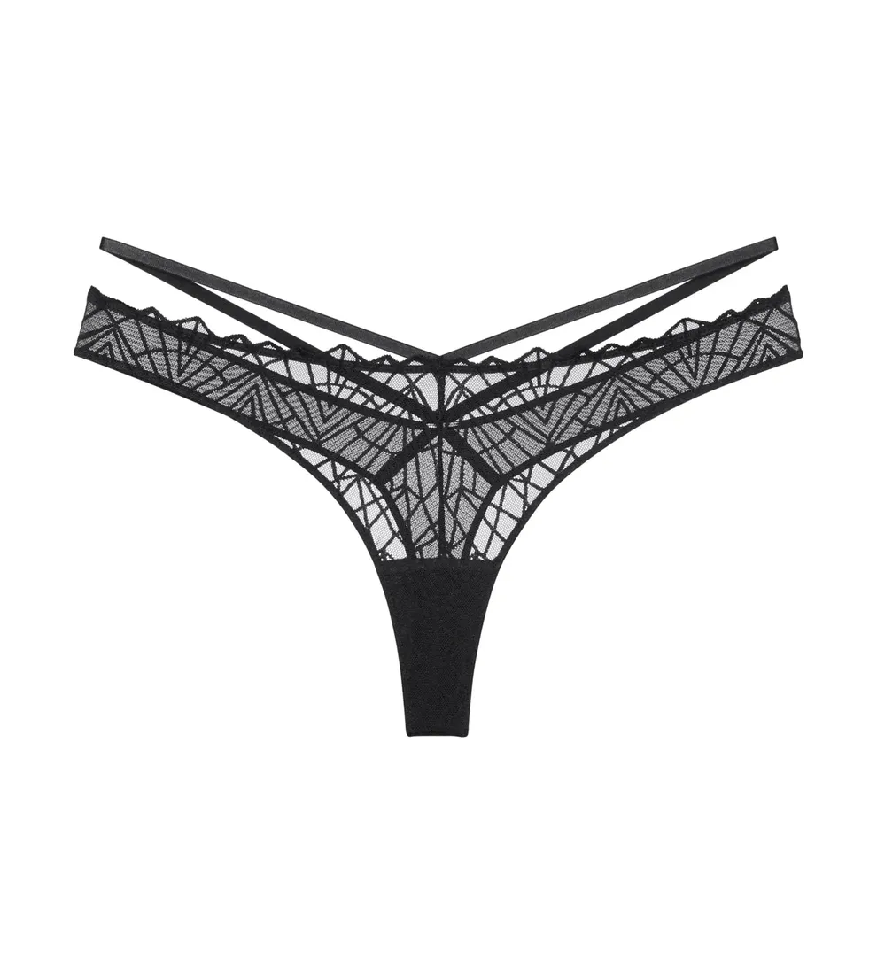 stringi-damskie-triumph-that-night-in-vegas-string-40