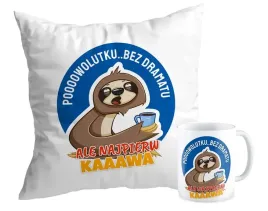 zestaw-poduszka-kubek-zabawny-prezent-leniwiec-ale-najpierw-kawa