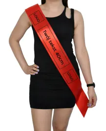 wstega-szarfa-reklamowa-dla-hostessy-nadruk-logo