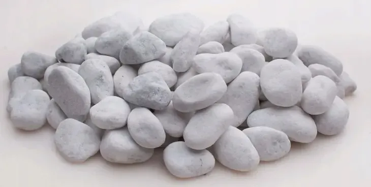 otoczak-bianco-carrara-40-60-mm-kamien-ogrod-kruszywo-big-bag-1200kg-12t-stan-opakowania-oryginalne