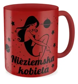 kubek-czerwony-nieziemska-kobieta-prezent-dla-niej
