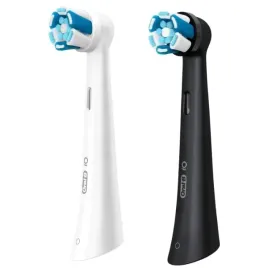 oral-b-koncowka-io-ultimate-clean-white-1-szt-black-1-szt
