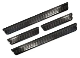nakladki-ochronne-na-progi-listwy-progowe-do-nissan-qashqai-iii-j12-2021-