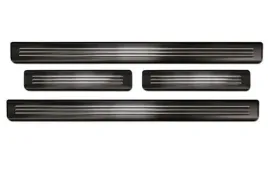 nakladki-ochronne-na-progi-listwy-progowe-do-ford-mustang-mach-e-i-2021-