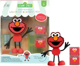 glo-pals-postac-elmo-z-dwiema-kostkami-swiecacymi-w-wodzie