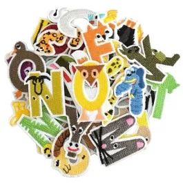 naprasowanki-kolorowe-litery-alfabetu-naszywki-26-literki-ze-zwierzatkami