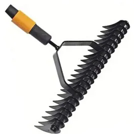 fiskars-quikfit-skareator-aerator-reczny-do-trawy-trawnika-glowica-koncowka