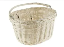 kosz-rowerowy-przod-wiklinowy-zawieszany-bialy-kremowy
