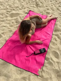 recznik-szybkoschnacy-z-mikrofibry-na-silownie-fitness-sportowy-130cm