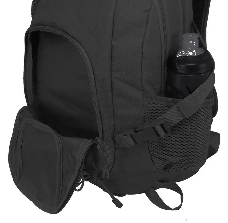 plecak-caiman-35l-czarny-camo