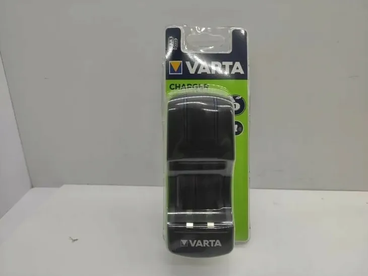 ladowarka-do-akumulatorow-varta-57642-2-aa-aaa-marka-varta