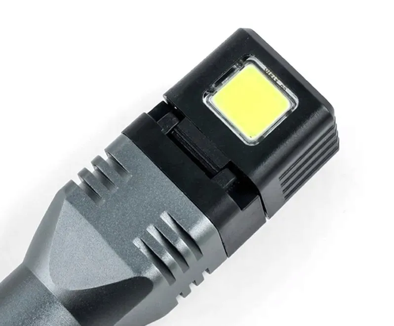 multi-latarka-samochodowa-alu-led-xpg-250lm