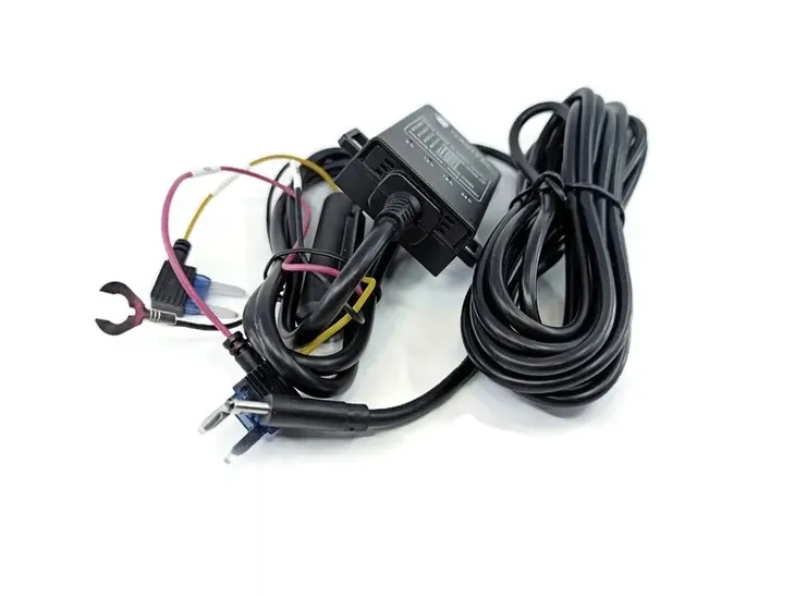 navitel-smartbox-samochodowy-max-usb-c-usb-marka-navitel