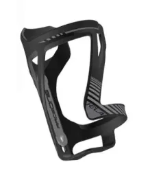 koszyk-uchwyt-na-bidon-raceone-kela-czarny-matowy