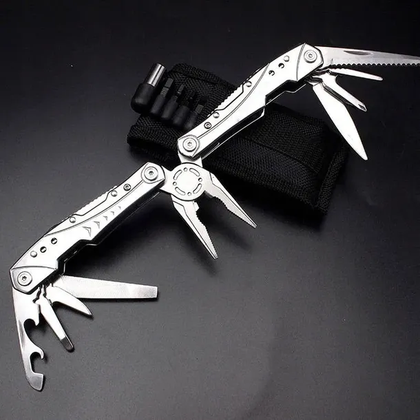 multitool-z-bitami-im7901-stan-nowy-dlugosc-po-zlozeniu-10-5-cm