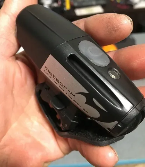 lampka-moon-meteor-x-auto-waga-250-g