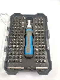 zestaw-bitow-specjalnych-z-grzechotka-105-elementow-workzone