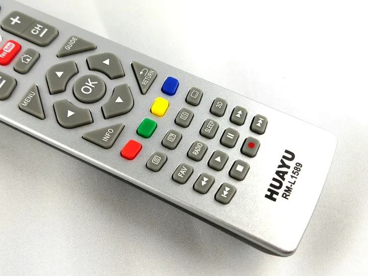pilot-do-tv-lcd-led-sharp-rm-l1589-netflix-youtube-symbol-baterii-aaa-r3