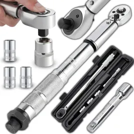 klucz-dynamometryczny-1-2-28-210nm-crmo-and-crv-3-nasadki-171921-mm-4percent