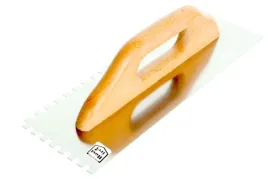 paca-nierdzewna-zebata-uchwyt-drewniany-580-130mm-zab-8-8-e-323-6583