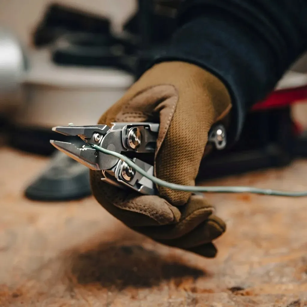 multitool-badger-outdoor-solid-16-in-1