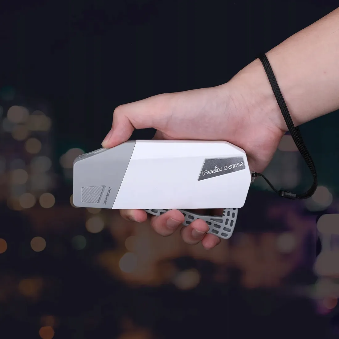 latarka-diodowa-fenix-e-star-dynamo-usb-c-stan-nowy