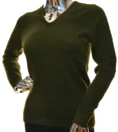 damski-sweter-typu-alpaka-w-szpic-serek-zielony-uni-h9604