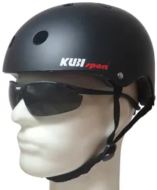 kask-na-rolki-deskorolke-hulajnoge-mlodziezowy-czarny-kubisport-rozmiar-m