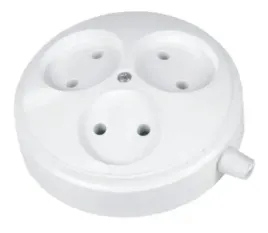 gniazdo-przedluzacza-3-krotne