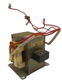 transformator-dw-600-m-1-na-zgrzewarke-z-mikrofalowki