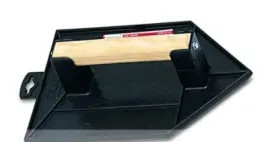 paca-zacieraczka-z-drewnianym-uchwytem-trojkatna-27x18-cm-rubi-65949