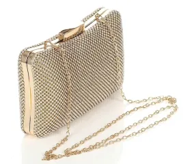 efektowna-blyszczaca-kopertowka-puzderko-zlota-na-lancuszku-738