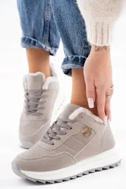 szare-botki-sniegowce-damskie-w-sportowym-stylu-39